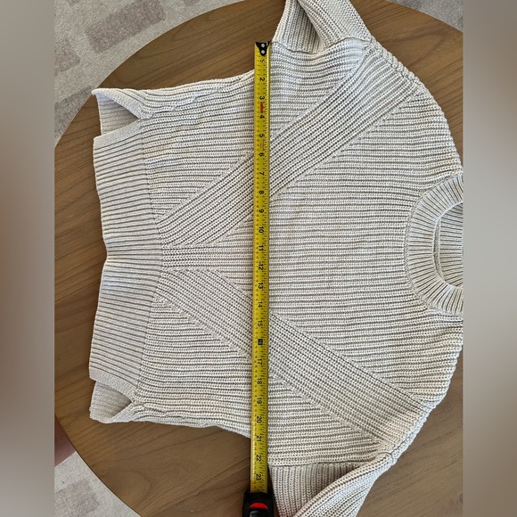 Abercrombie & Fitch Sweater - Picture 3 of 3